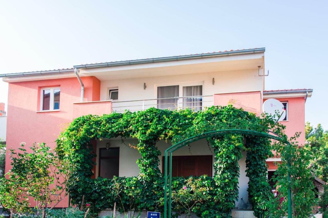 Apartman Adagio Zaboric Buitenkant foto